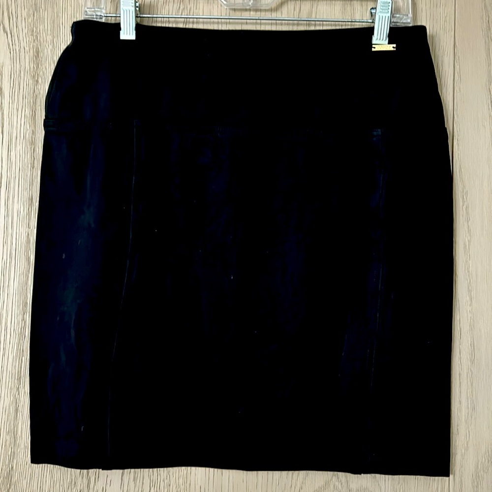 Women’s skirt